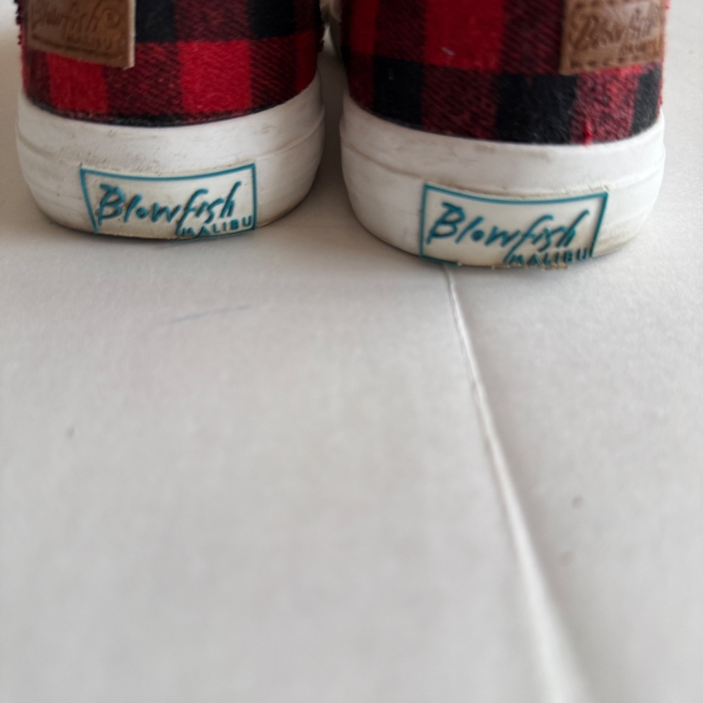 Blowfish Buffalo Plaid Sneaker size 7 1/2 - Picture 10 of 10